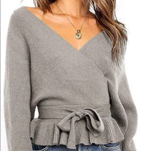 NWT. V-neck peplum detail batwing sleeve sweater